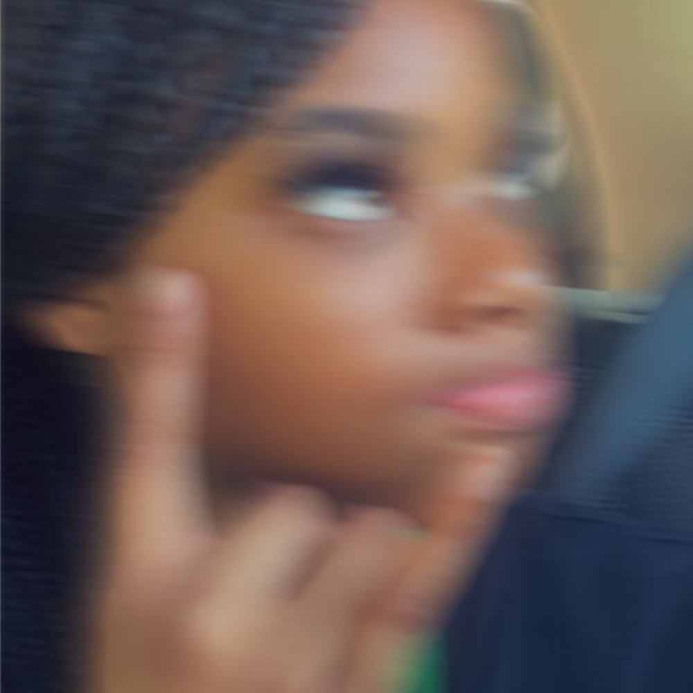 Meet your Posher, Kalyah